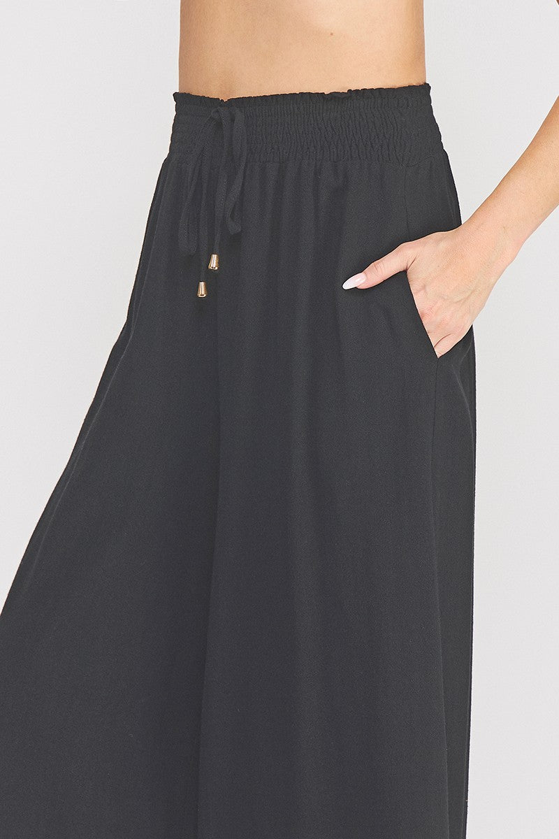 Smocked Tie-Waist Wide-Leg Capri in Black