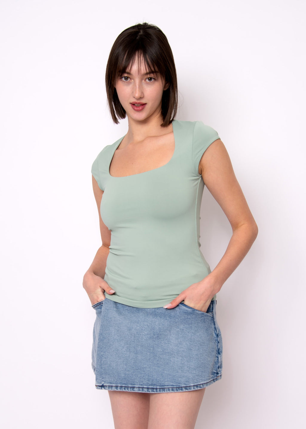 Tiara Signature Skin Cap Sleeve Top in Ivy Green