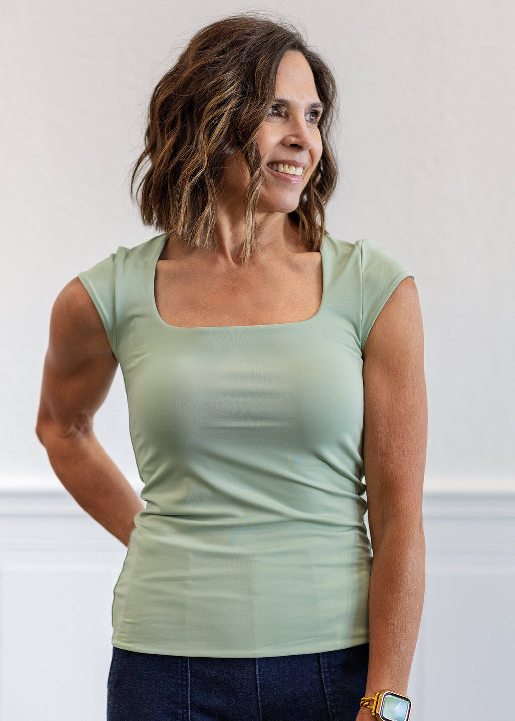 Tiara Signature Skin Cap Sleeve Top in Ivy Green