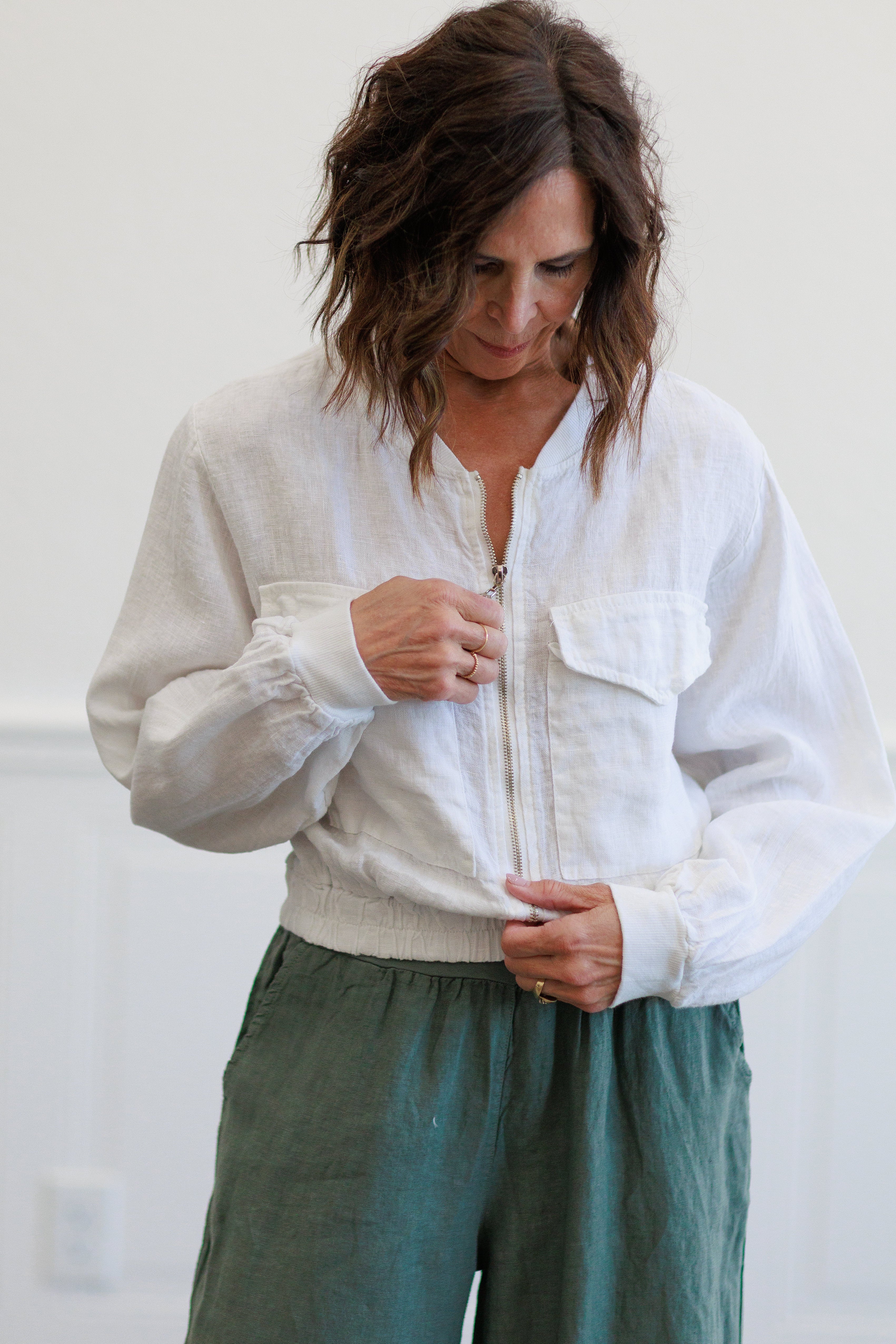 White Linen Puff Sleeve Cropped Jacket