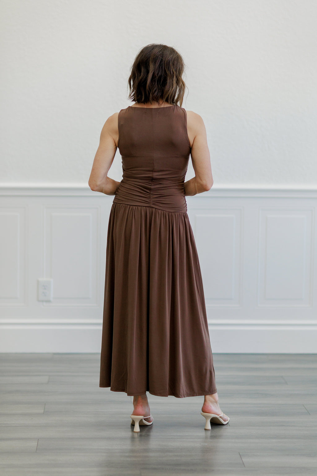 Ruched Side Drop Waist Maxi Dress in Chocolate