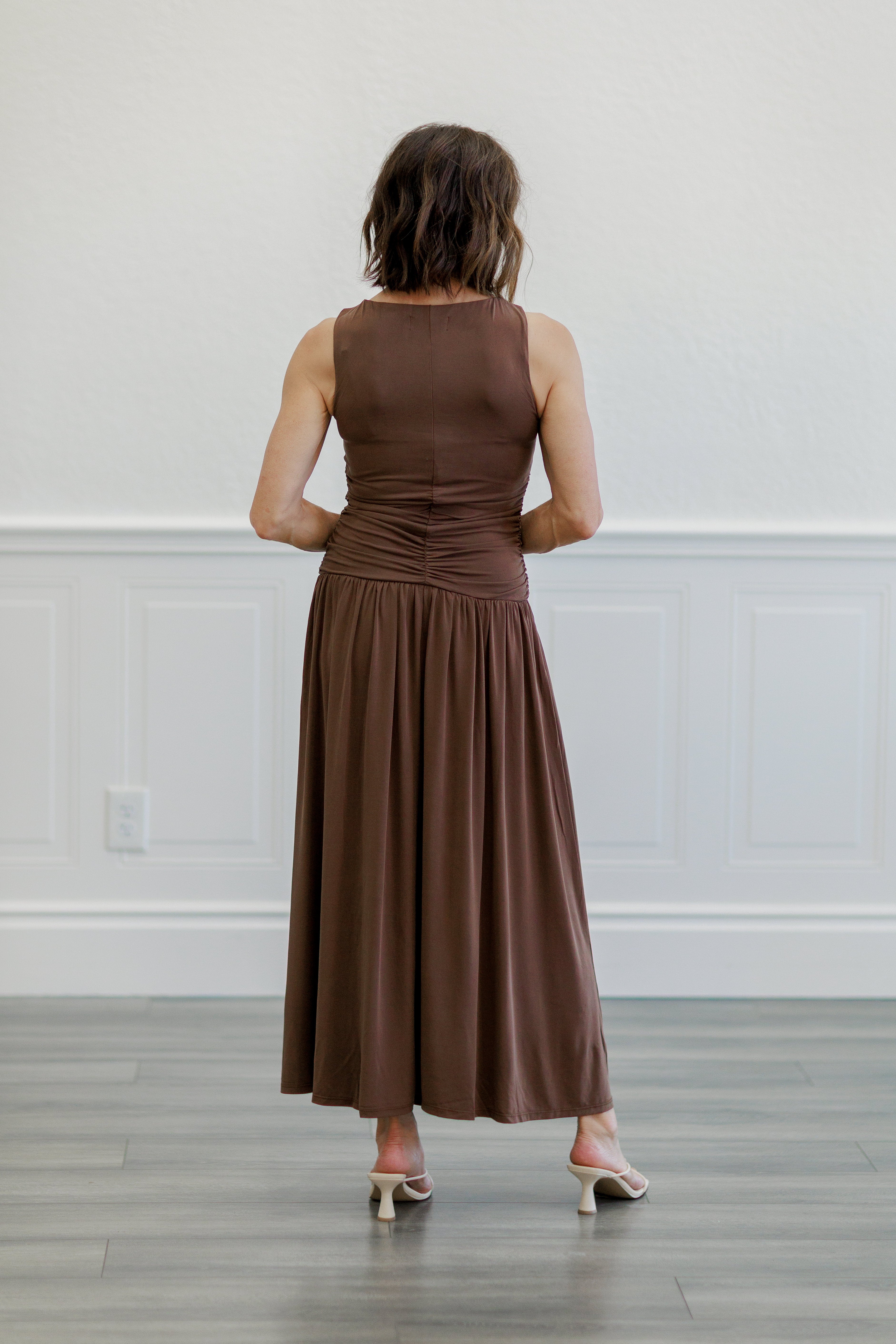 Ruched Side Drop Waist Maxi Dress in Chocolate