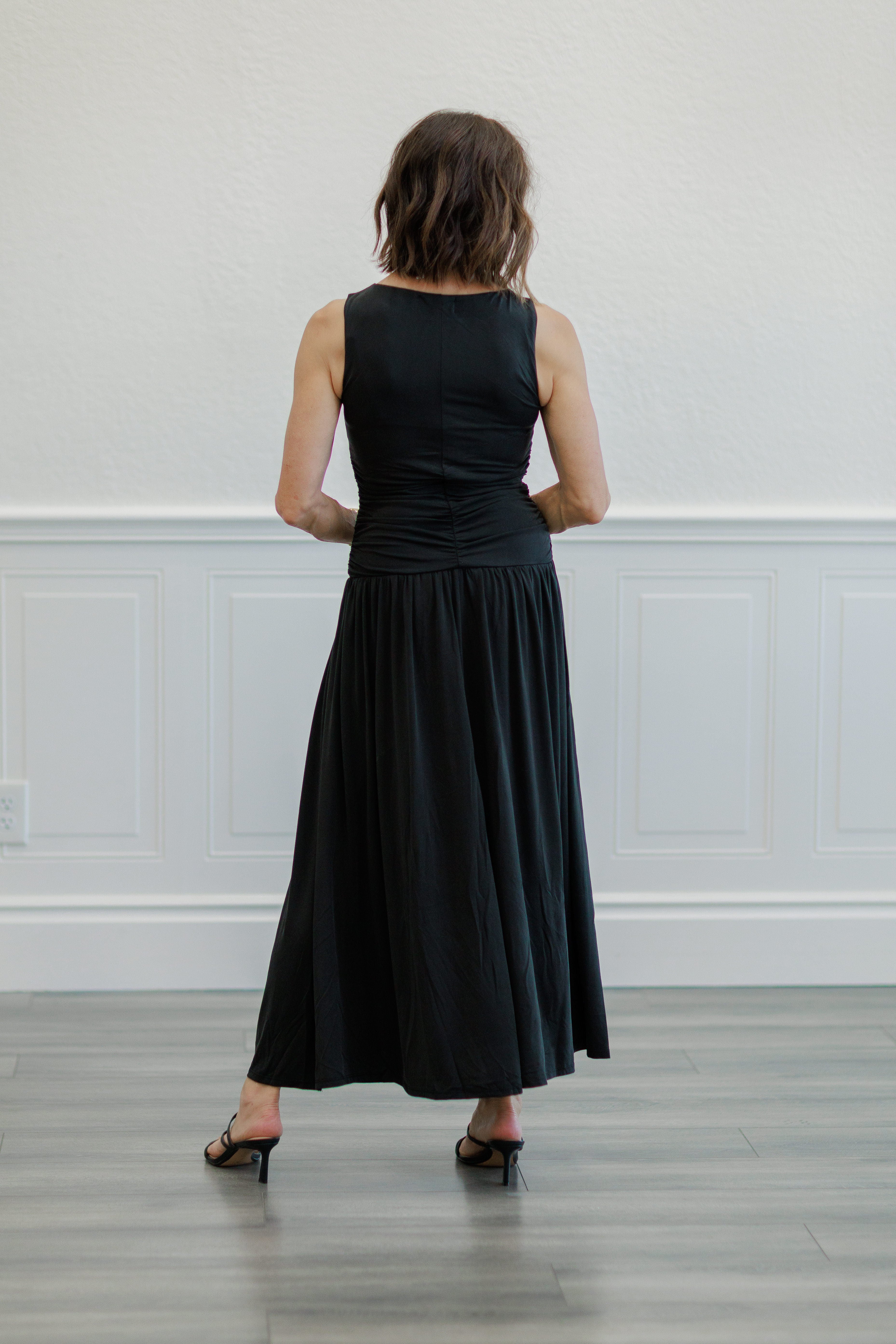 Ruched Side Drop Waist Maxi Dress in Black