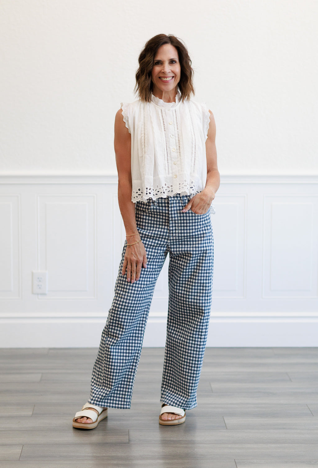 Barrel Jean Twist in Navy Gingham