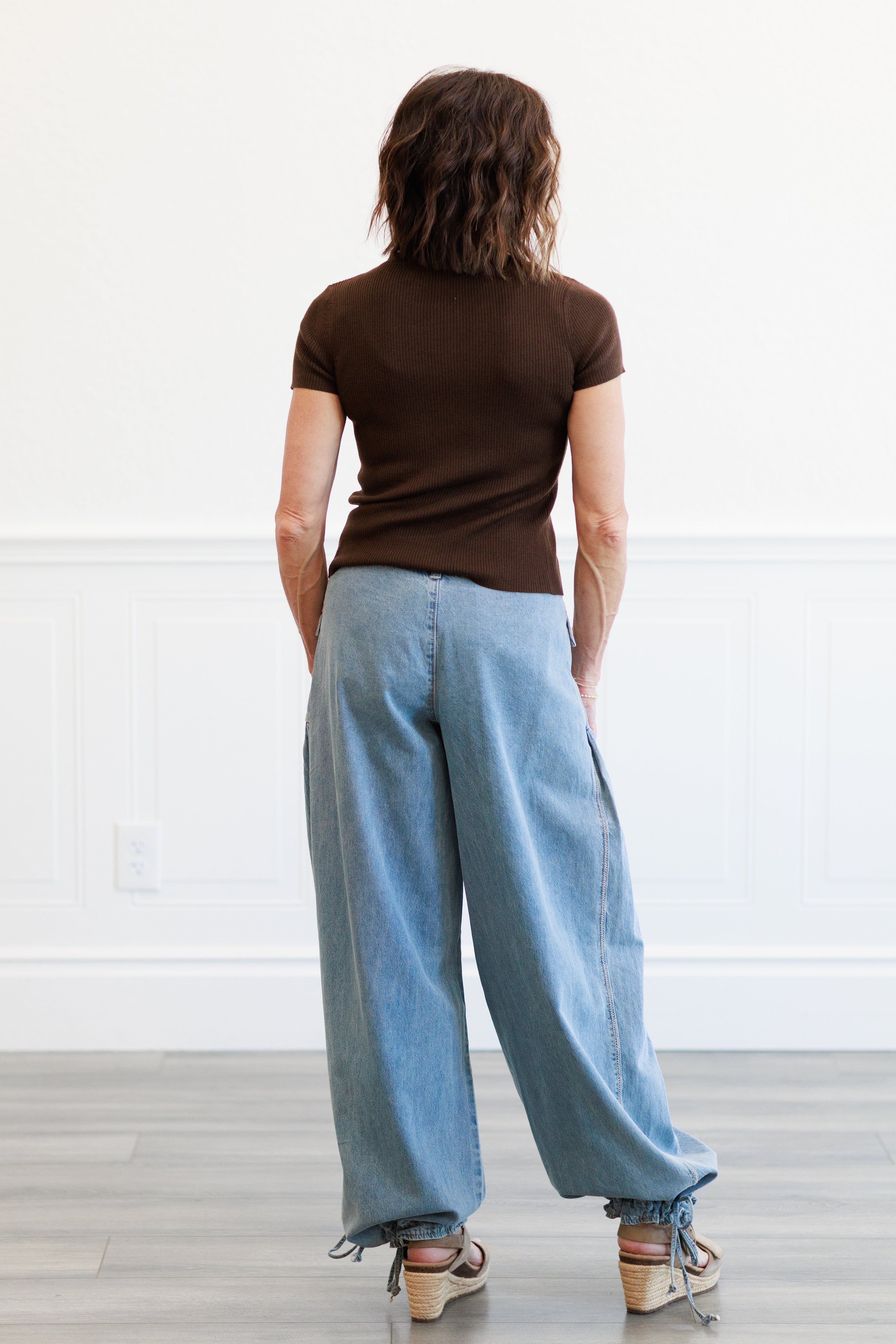 Ribbed Button Front Top in Brown
