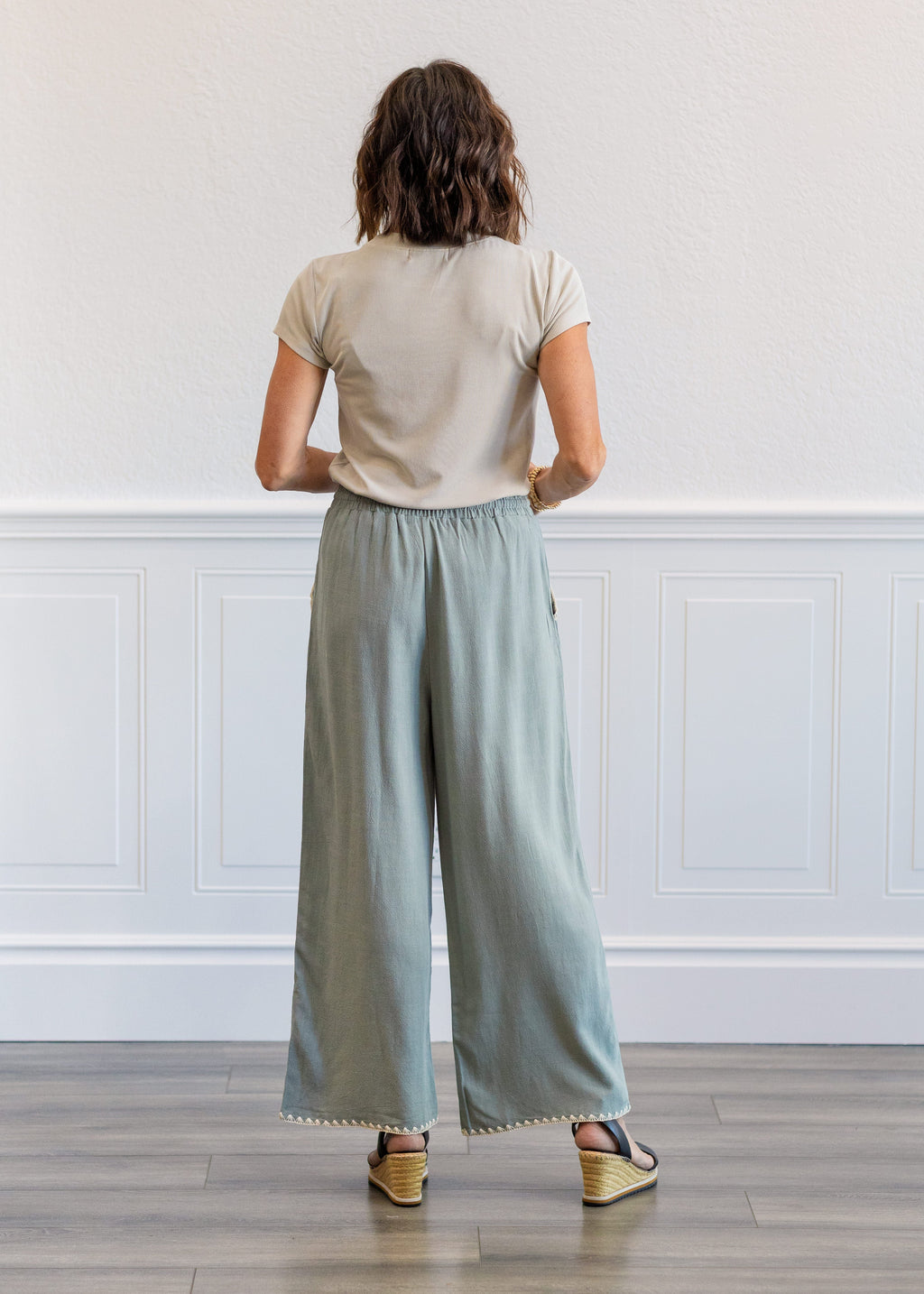 Classic Ribbed T-Shirt in Natural